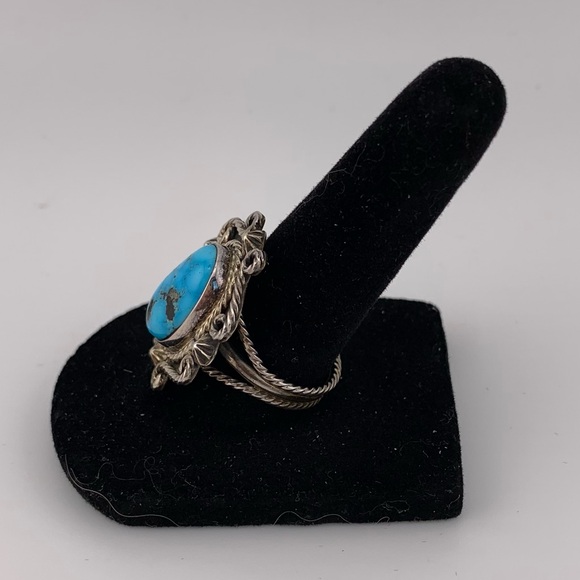 TURQUOISE NAVAJO RUNNING BEAR SIGNED STERLING SILVER RING VINTAGE SIZE 8.25 - Picture 7 of 13